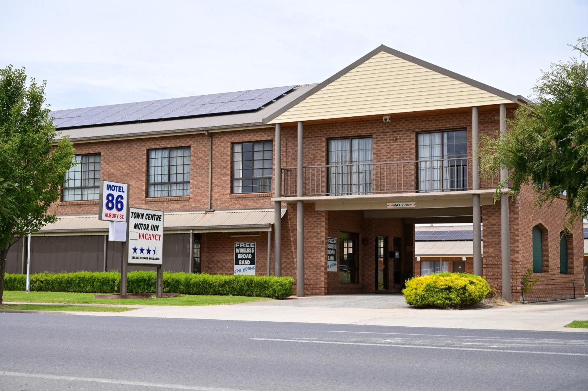 Holbrook Town Centre Motor Inn Eksteriør billede